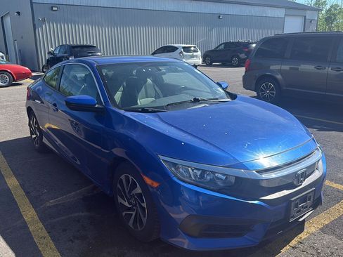 Used 2018 Honda Civic LX-P image 2