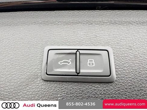 Used 2023 Audi Q5 2.0T Premium Plus w/ Premium Plus Package AWD/4WD image 11