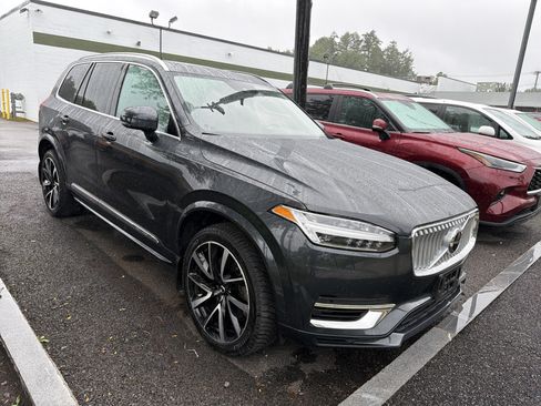 Used 2021 Volvo XC90 T8 Inscription Expression w/ Climate Package AWD/4WD image 2
