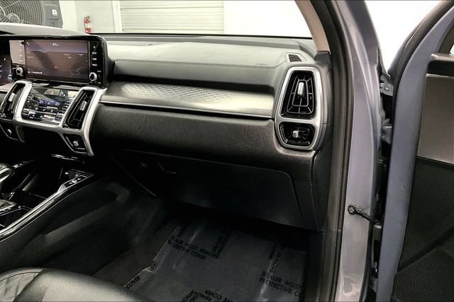 Used 2022 Kia Sorento SX FWD image 18