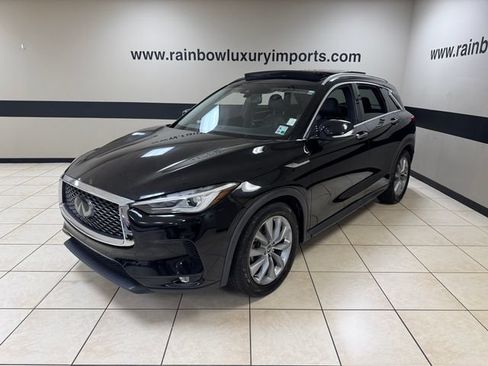 Used 2019 INFINITI QX50 Luxe FWD image 3