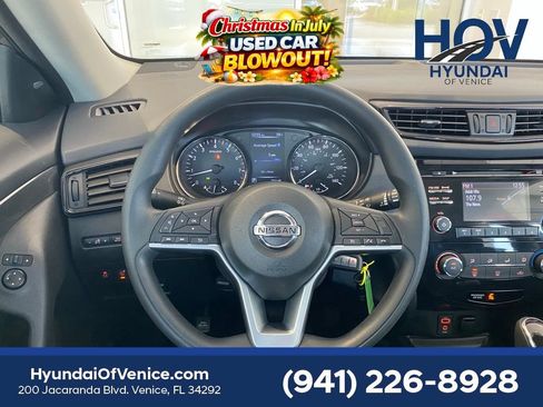 Used 2017 Nissan Rogue S FWD image 41