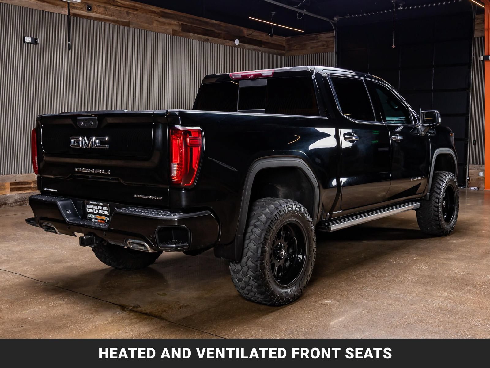 Used 2023 GMC Sierra 1500 Denali Ultimate AWD/4WD image 9