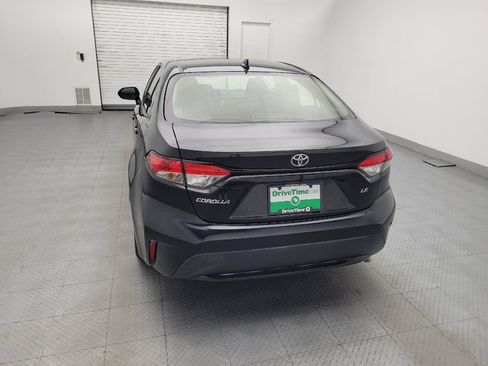 Used 2022 Toyota Corolla LE FWD image 6