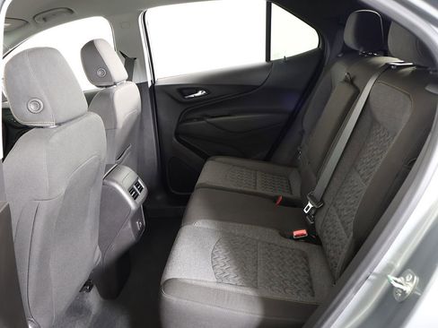 Used 2024 Chevrolet Equinox LT image 34