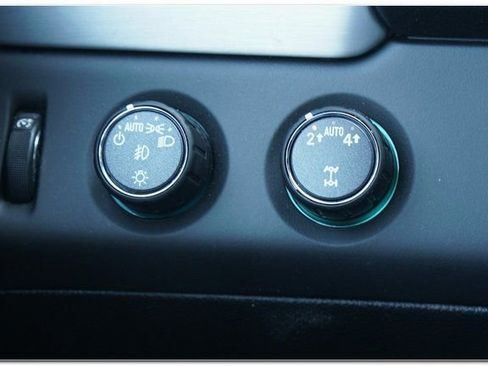 Used 2020 GMC Yukon SLT image 28