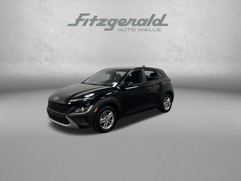 Used 2023 Hyundai Kona SE image 1
