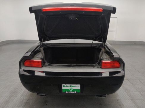 Used 2013 Dodge Challenger SXT image 29