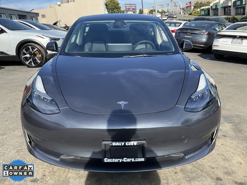 Used 2023 Tesla Model 3 Standard Range image 91