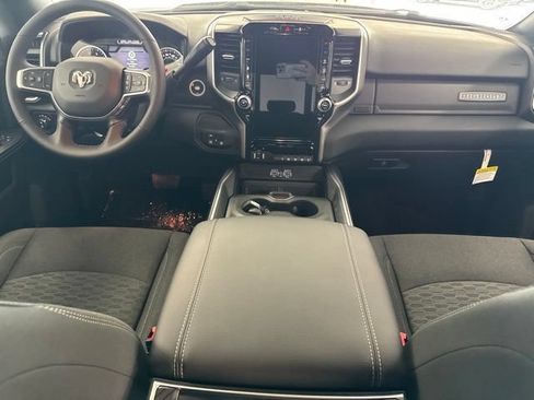 New 2026 RAM 3500 Big Horn AWD/4WD image 32