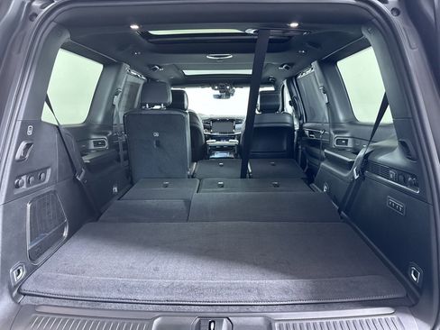 New 2026 Jeep Grand Wagoneer Limited image 9