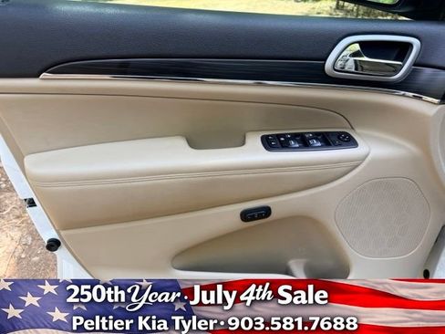 Used 2020 Jeep Grand Cherokee Limited w/ Luxury Group II AWD/4WD image 15