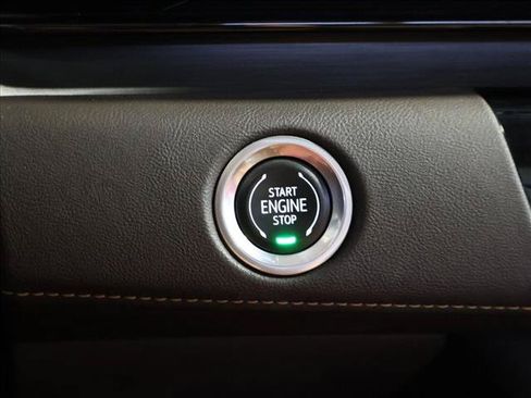 Used 2021 Cadillac Escalade Sport w/ Driver Assist Tech Package AWD/4WD image 15