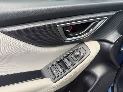 Used 2023 Subaru Forester Base image 19