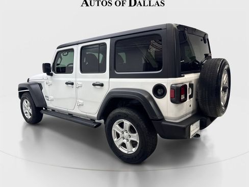 Used 2019 Jeep Wrangler Unlimited Sport S AWD/4WD image 9