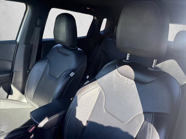 Used 2021 Jeep Compass Latitude FWD image 20