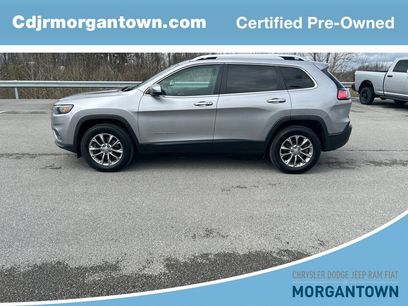 Used 2019 Jeep Cherokee Latitude Plus w/ Comfort/Convenience Group