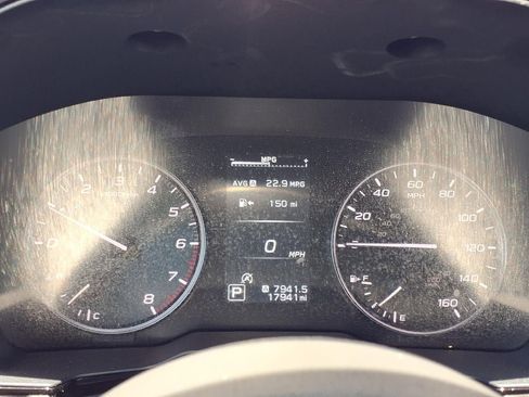 Used 2024 Subaru Outback Premium AWD/4WD image 30
