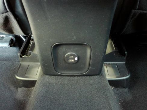 Used 2020 Ford Escape SE FWD image 21