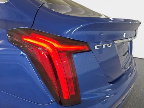 Used 2023 Cadillac CT5 Luxury image 31
