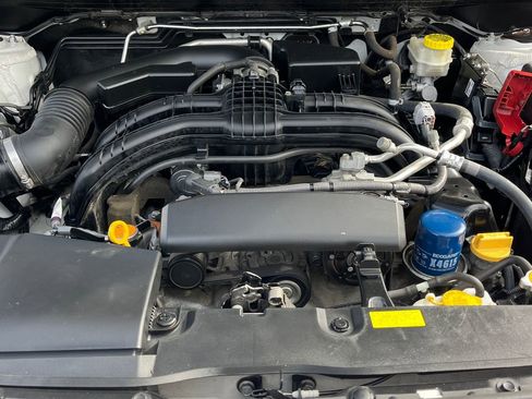 Used 2017 Subaru Impreza 2.0i Premium image 21