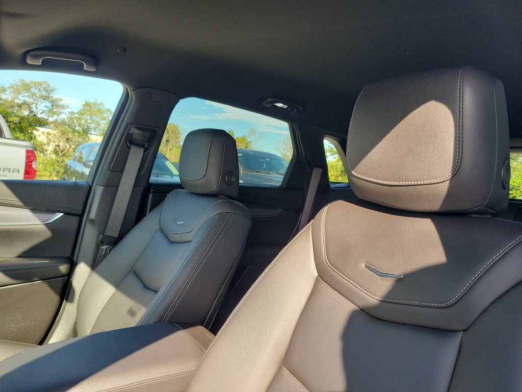 Used 2024 Cadillac XT5 Luxury FWD image 21