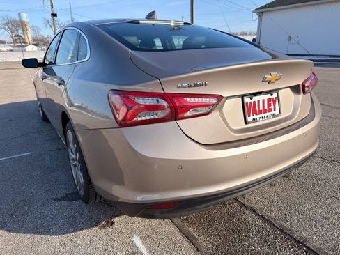 Used 2024 Chevrolet Malibu LT FWD image 13