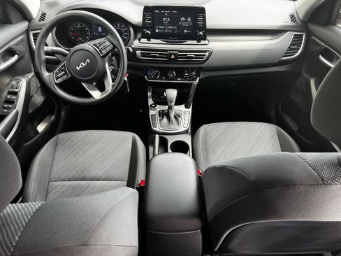 Used 2023 Kia Seltos LX AWD/4WD image 20