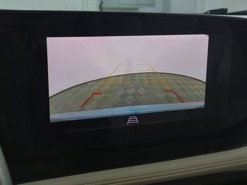 Used 2024 Buick Encore GX Avenir w/ Avenir Convenience Package image 17