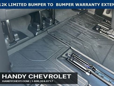 Certified 2025 Chevrolet Suburban High Country AWD/4WD image 57