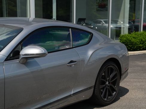 Used 2021 Bentley Continental GT AWD/4WD image 3