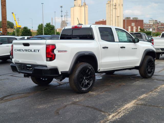 New 2026 Chevrolet Colorado Trail Boss AWD/4WD image 2