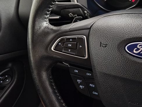 Used 2017 Ford Escape Titanium FWD image 20