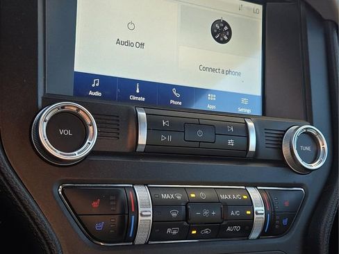 Used 2023 Ford Mustang Premium image 22