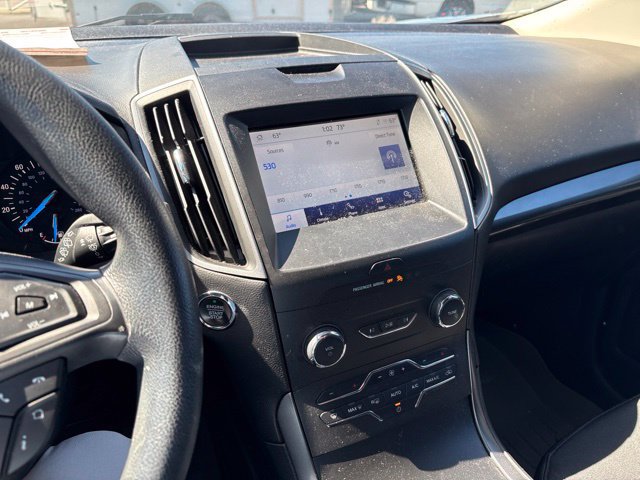 Used 2020 Ford Edge SE FWD image 10