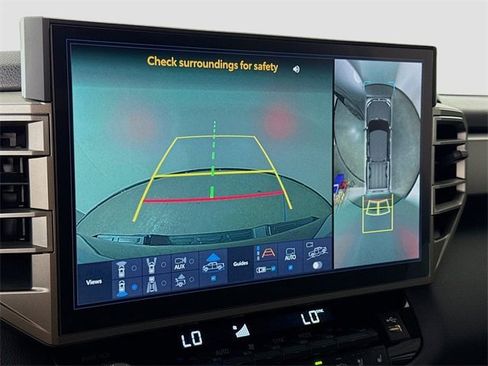 Used 2025 Toyota Tundra Limited image 13