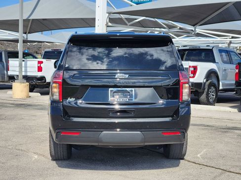 Certified 2023 Chevrolet Tahoe Z71 w/ Luxury Package AWD/4WD image 6