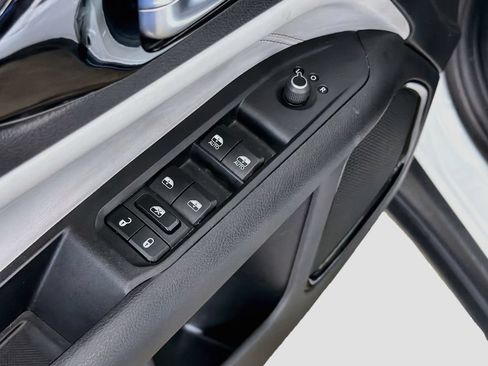 Used 2024 Jeep Compass Limited AWD/4WD image 18