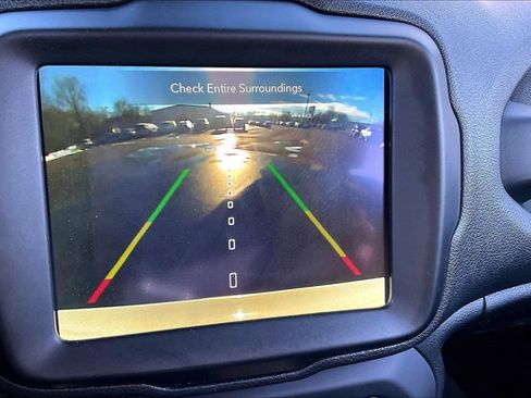 Used 2019 Jeep Renegade Limited w/ UConnect 8.4 Nav Group image 19