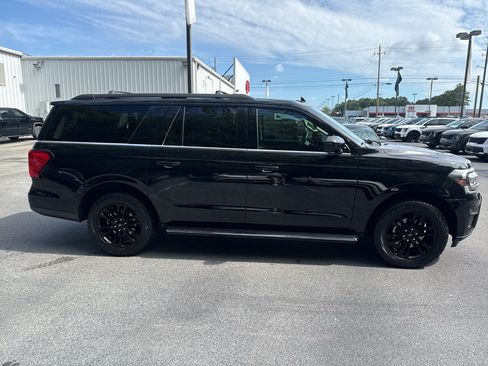 Used 2022 Ford Expedition Max XLT AWD/4WD image 15
