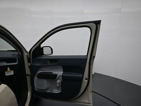 New 2025 Ford Maverick XLT w/ XLT Luxury Package image 29