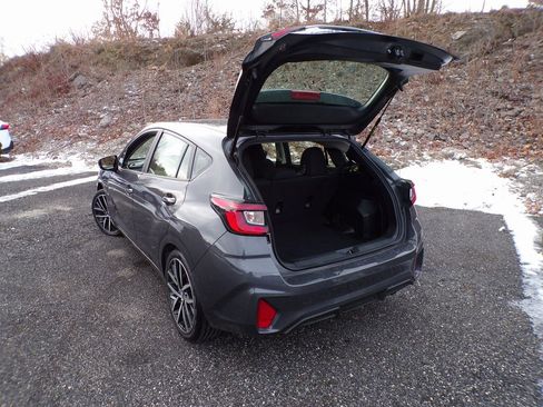 Used 2024 Subaru Impreza 2.0i Sport image 13