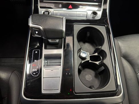Used 2021 Audi Q7 3.0T Prestige AWD/4WD image 23