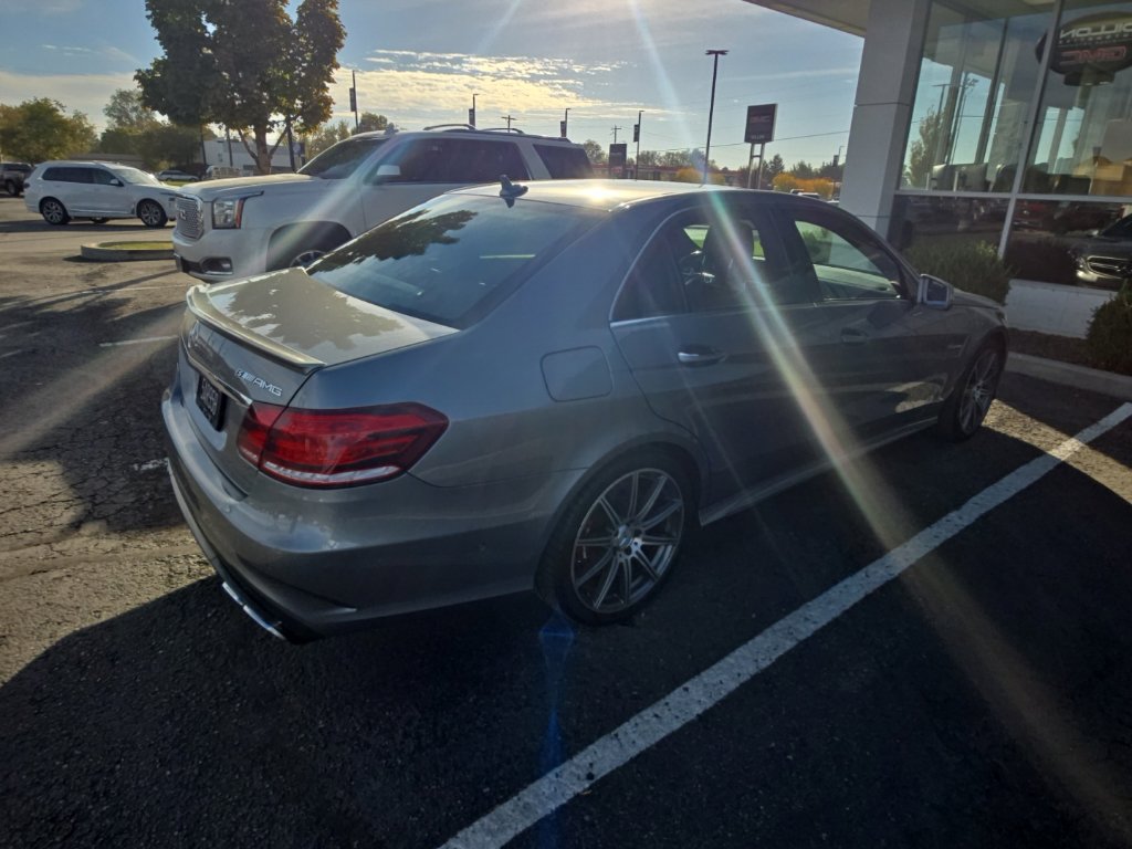 Used 2014 Mercedes-Benz E 63 AMG 4MATIC Sedan image 5
