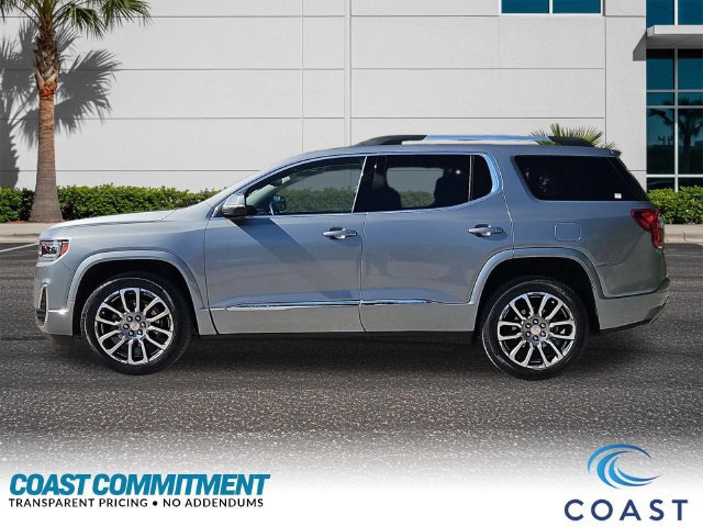 Certified 2023 GMC Acadia Denali w/ Denali Ultimate Package FWD image 9