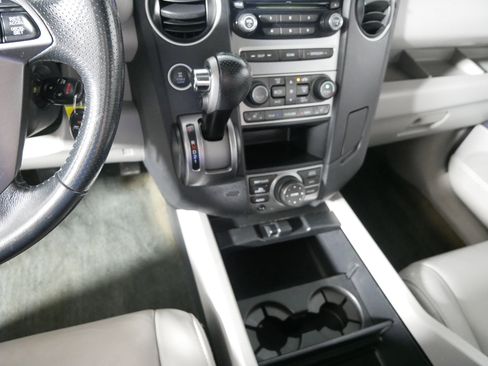 Used 2014 Honda Pilot EX-L image 24