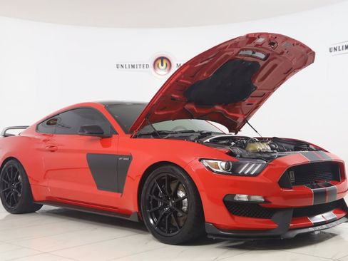 Used 2017 Ford Mustang Shelby GT350 w/ Electronics Package RWD image 29