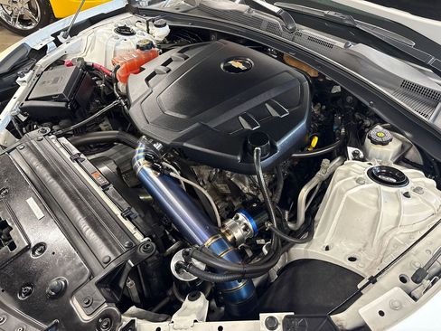 Used 2017 Chevrolet Camaro LT RWD image 52