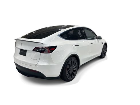 Certified 2023 Tesla Model Y Performance AWD/4WD image 6