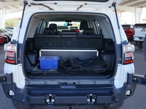 Used 2017 Toyota 4Runner TRD Pro AWD/4WD image 31